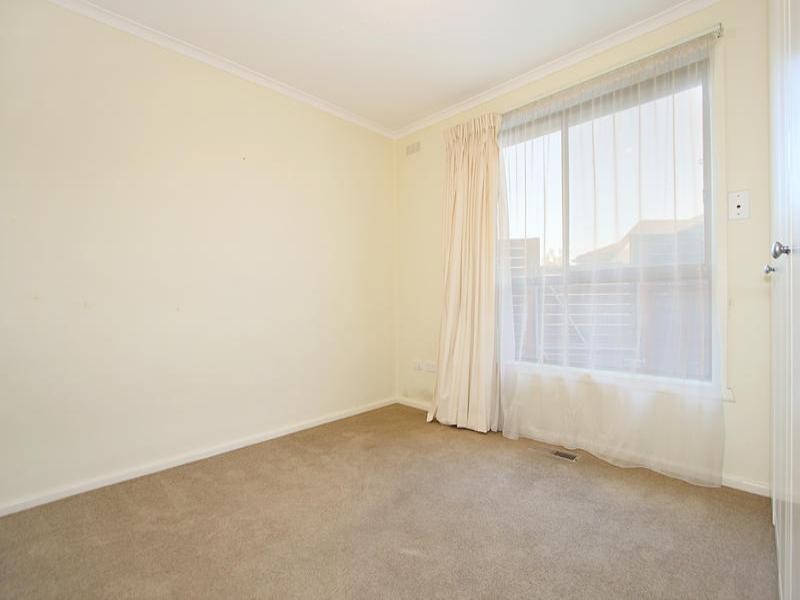 1/1 Hadkinson Street, Clayton South VIC 3169