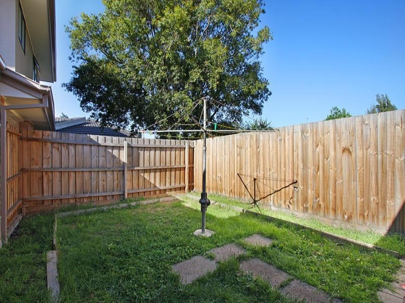 2a Hourigan Avenue, Clayton VIC 3168