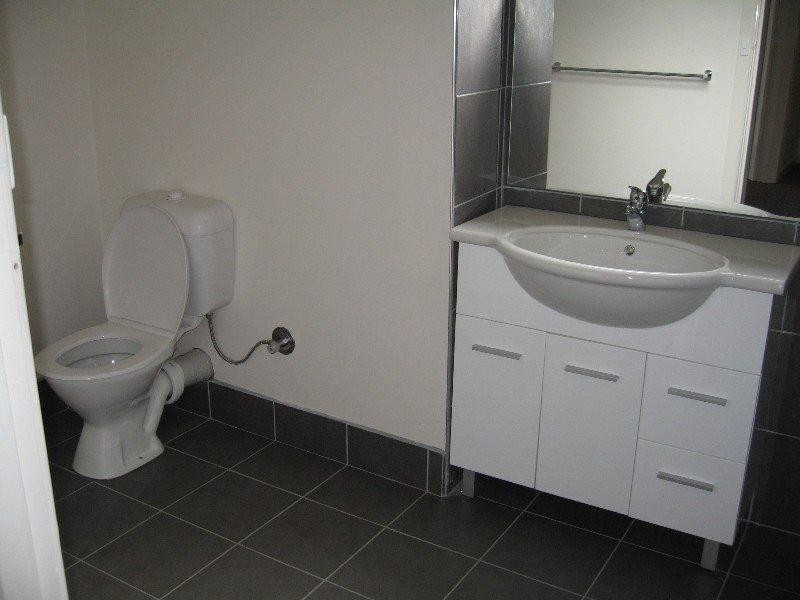 1/1447 Dandenong Road, Malvern East VIC 3145