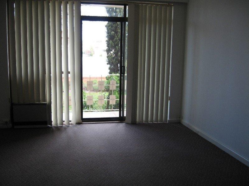 1/1447 Dandenong Road, Malvern East VIC 3145