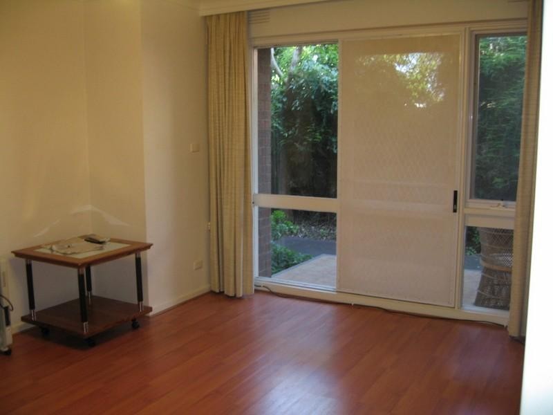 1/21 Holloway Street, Ormond VIC 3204