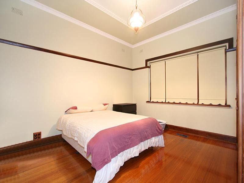 25 Heath Avenue, Oakleigh VIC 3166