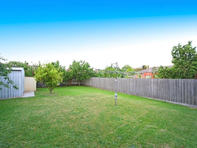 25 Heath Avenue, Oakleigh VIC 3166