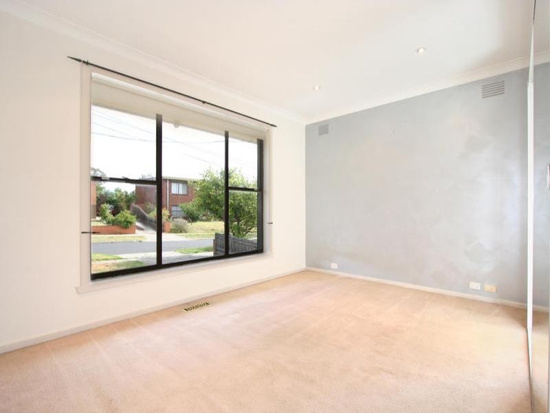 15 Solomon Street, Mount Waverley VIC 3149