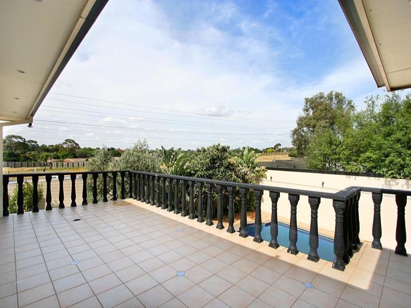 15 Solomon Street, Mount Waverley VIC 3149