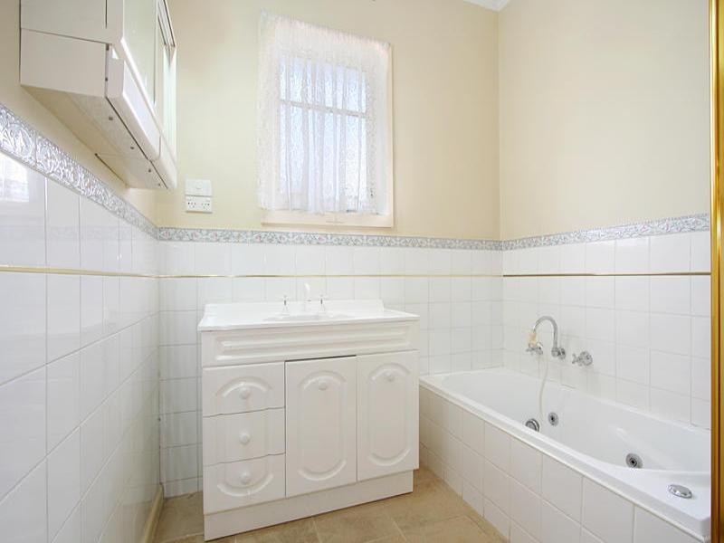 1/29 Atkinson Street, Chadstone VIC 3148