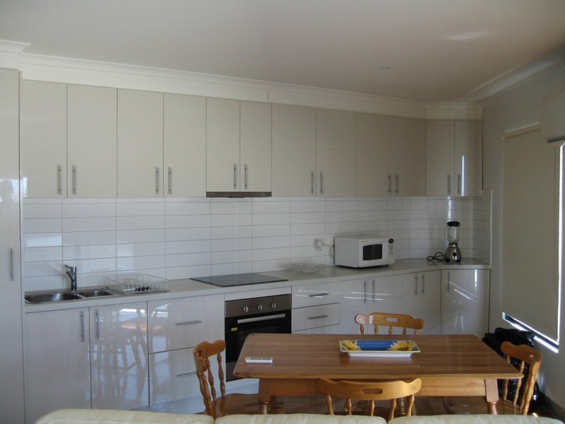 18/28 Burton Street, Clayton VIC 3168