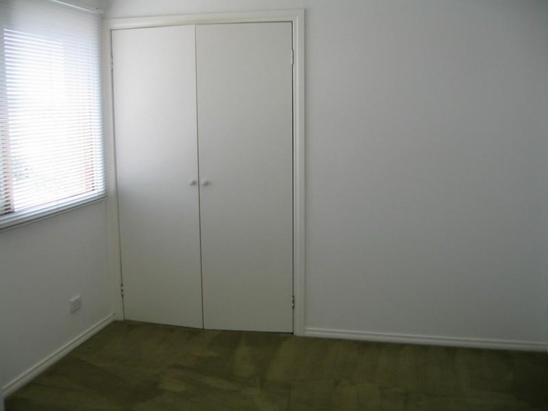 2/7 Bletchley Road, Hughesdale VIC 3166