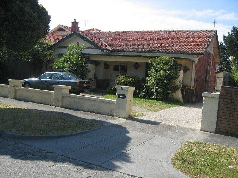 5 Paget Street, Hughesdale VIC 3166