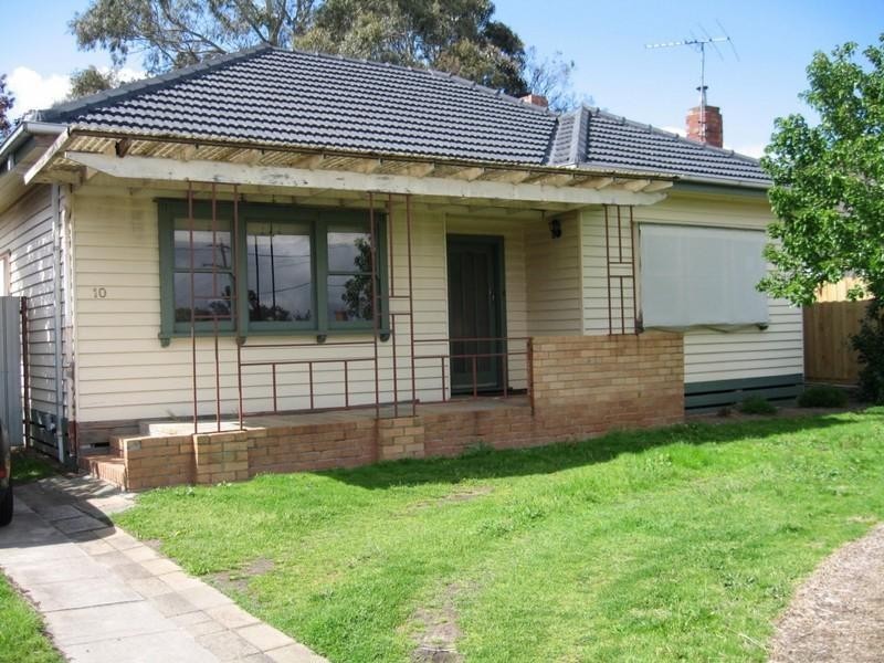 10 Kennaugh Street, Oakleigh VIC 3166