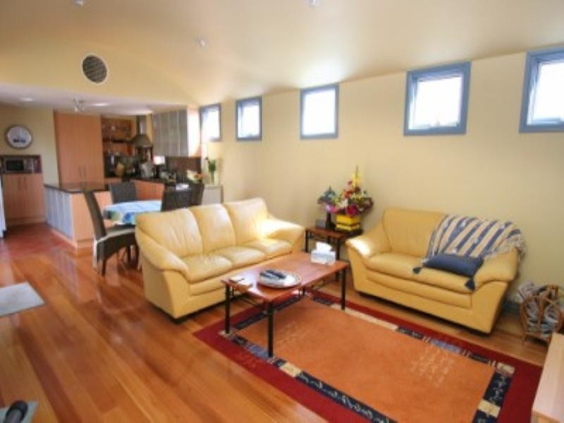 777 Warrigal Road, Oakleigh VIC 3166