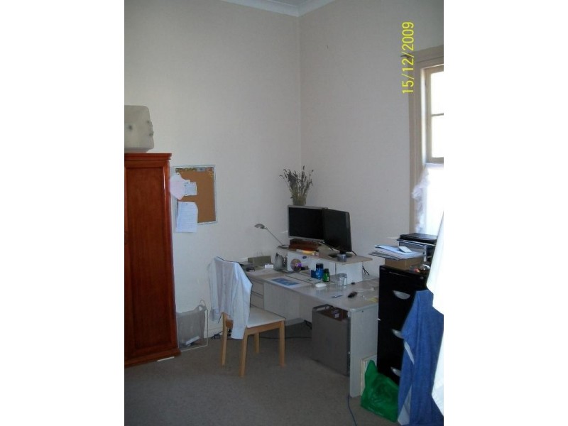 2/11B Crewe Road, Hughesdale VIC 3166