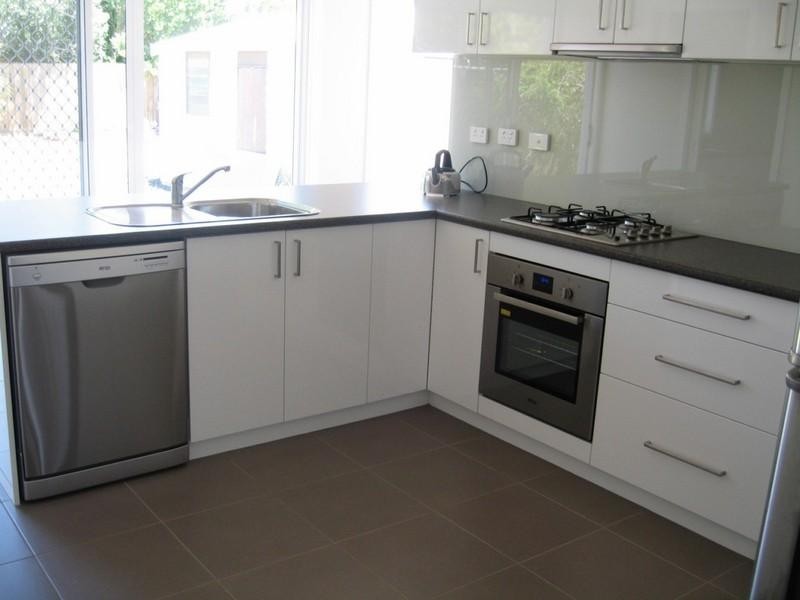 24 Devoy Street, Oakleigh South VIC 3167