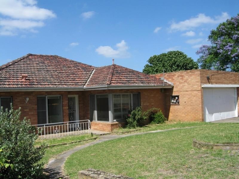 2 Maypark Drive, Ashwood VIC 3147