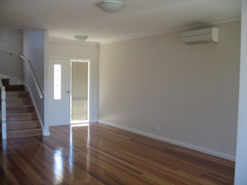 12 Dooga Street, Clayton VIC 3168