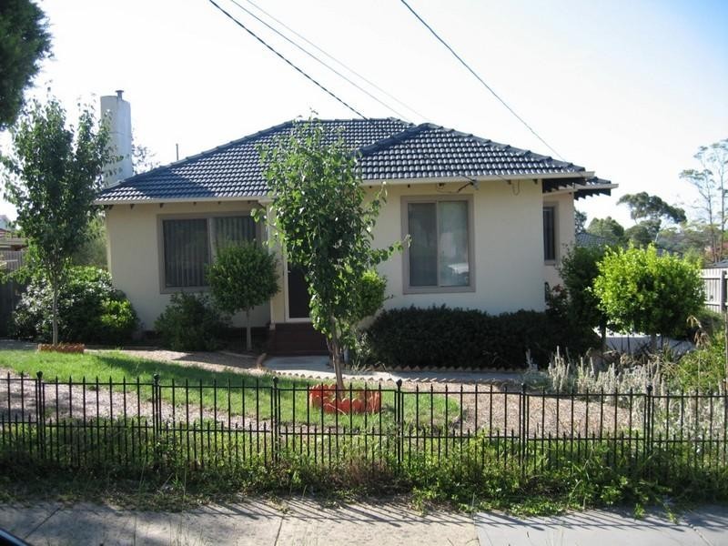 1/1 Euroka Street, Chadstone VIC 3148