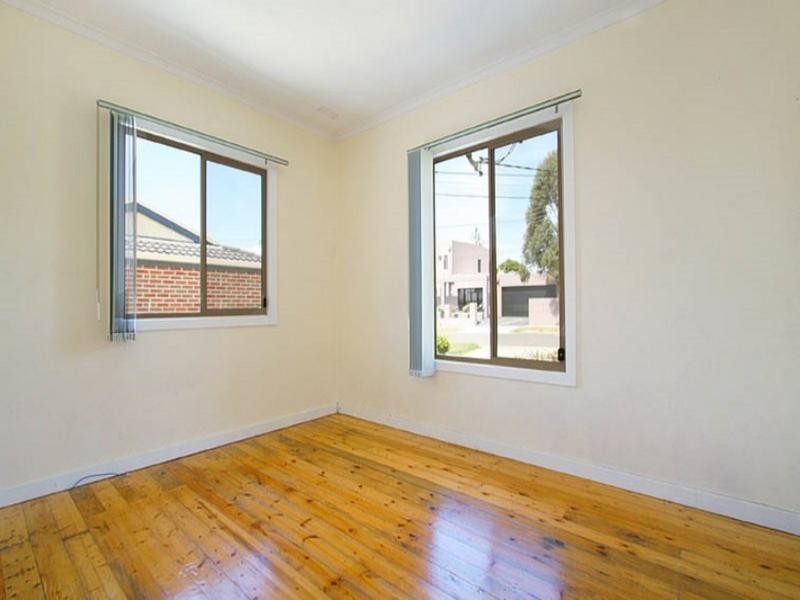 1/1 Euroka Street, Chadstone VIC 3148