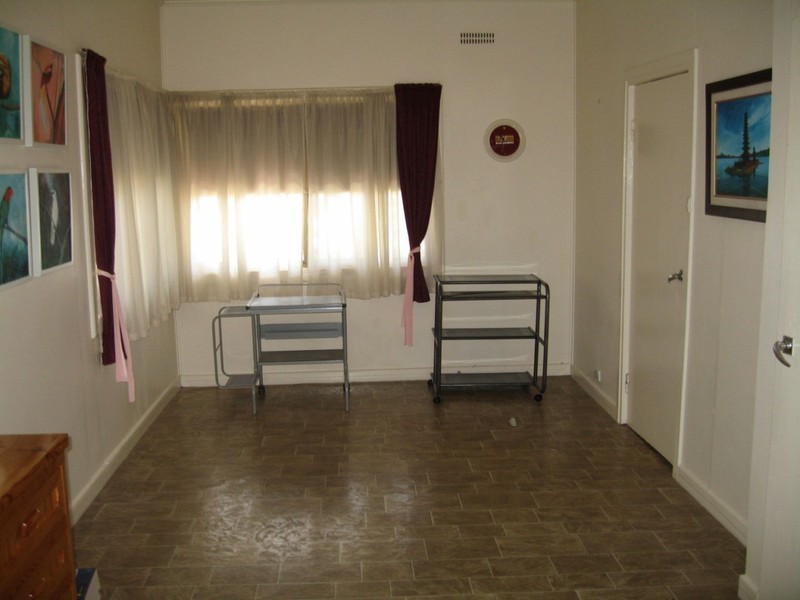 23 Harlington Street, Clayton VIC 3168