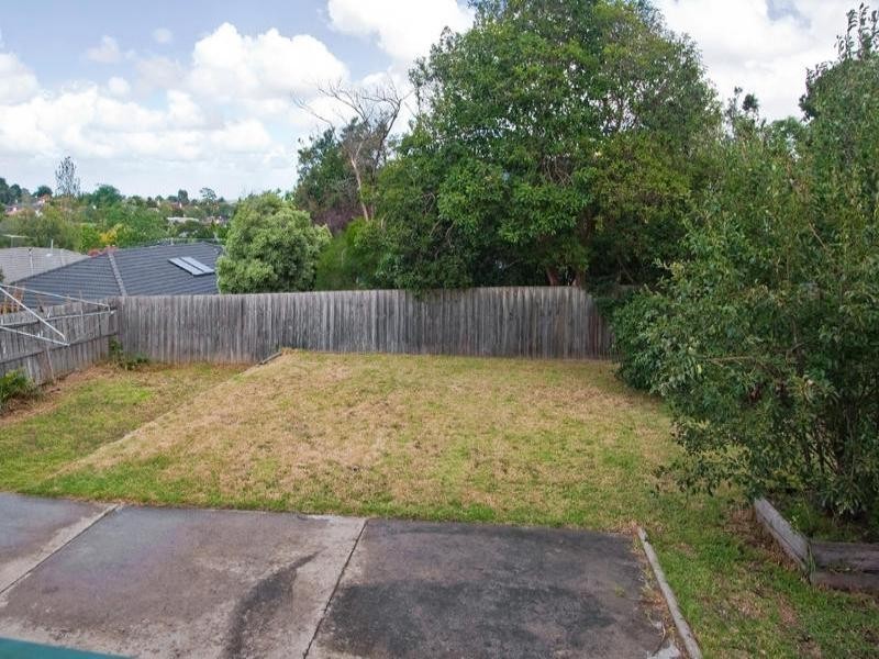 1 Melinga Crescent, Chadstone VIC 3148