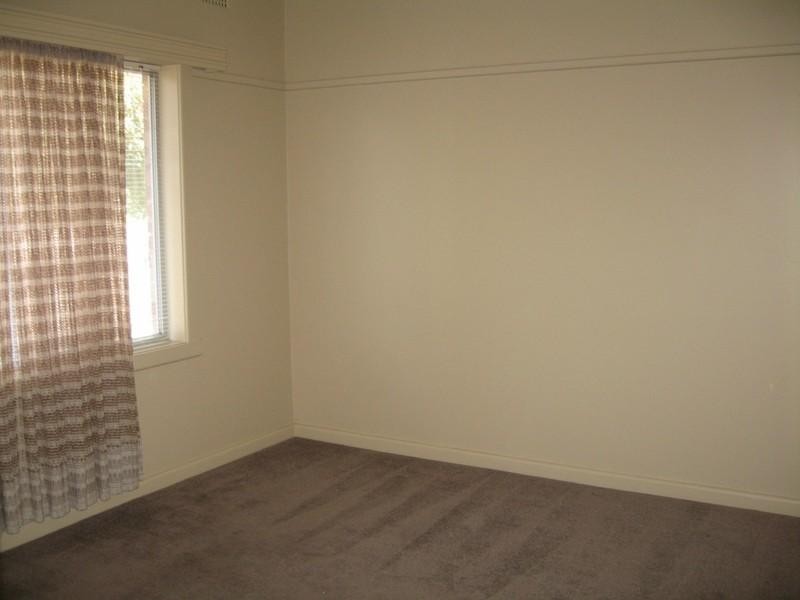 39 Prince Charles Street, Clayton VIC 3168