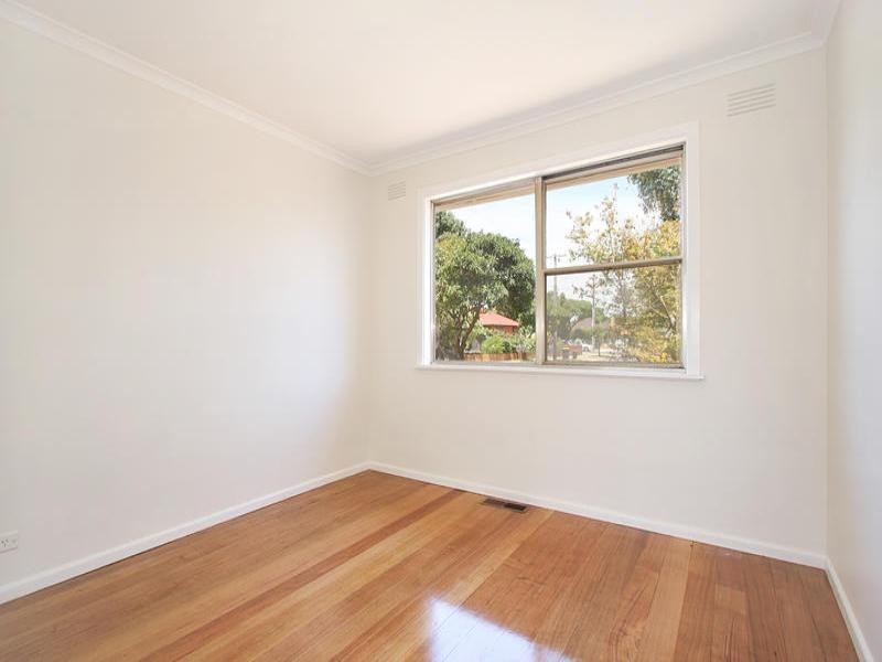 4 Mardi Court, Clayton South VIC 3169