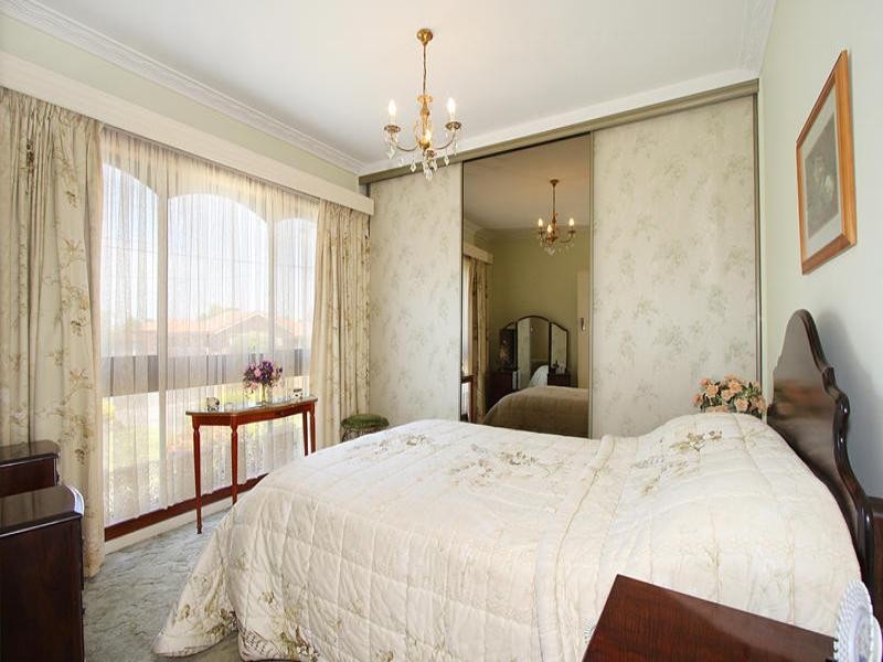 5 Faulkiner Street, Clayton VIC 3168