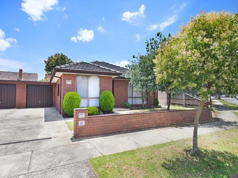 2/2023 Dandenong Road, Clayton VIC 3168
