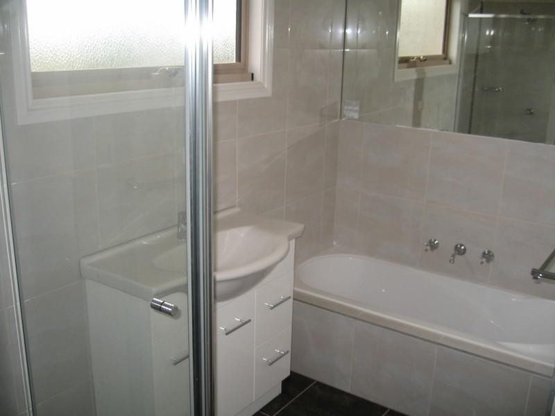 3/128 Clayton Road, Clayton VIC 3168