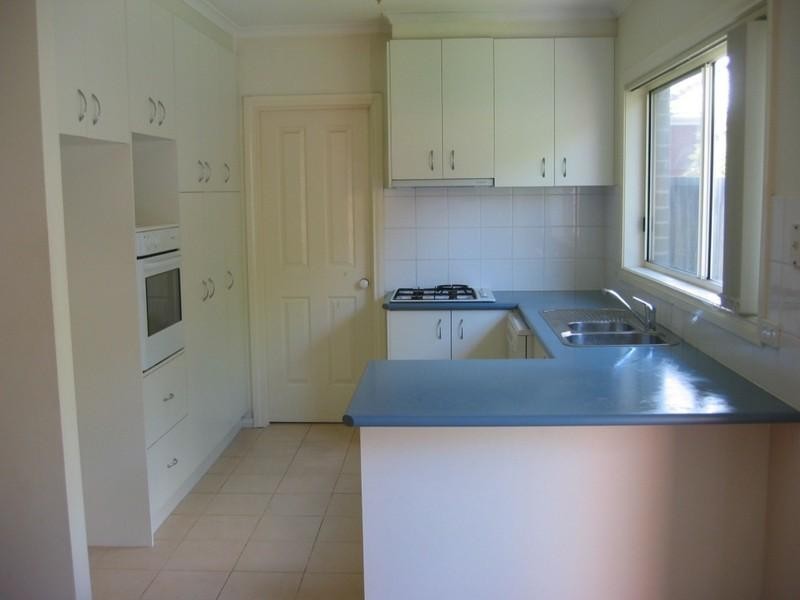 2/23 Panorama Street, Clayton VIC 3168