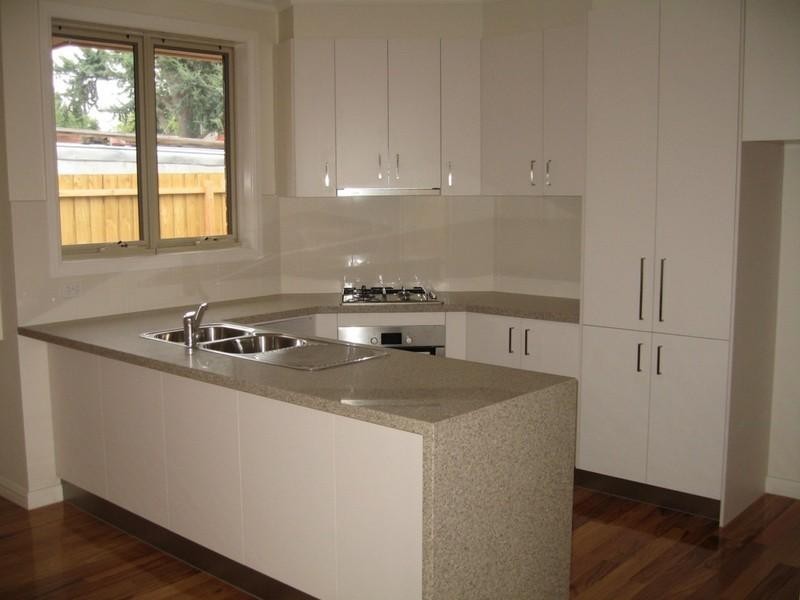 2/27 Burton Street, Chadstone VIC 3148