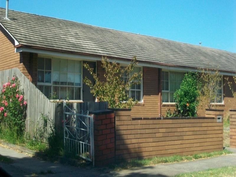 1/39 Rayhur Street, Clayton South VIC 3169