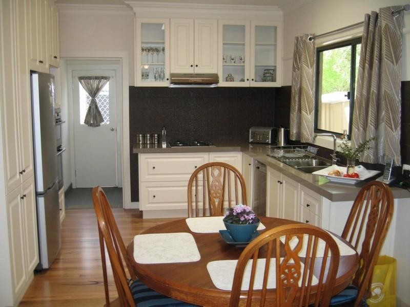 1/6 Tullius Avenue, Oakleigh East VIC 3166