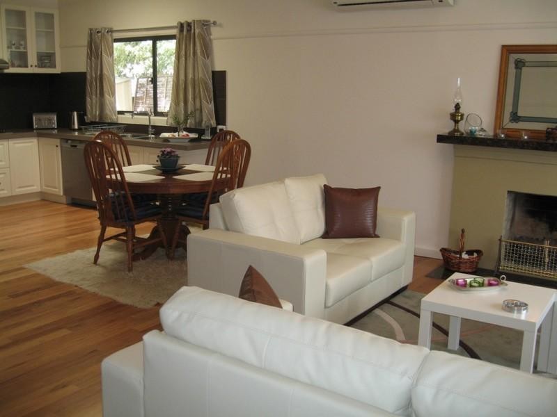 1/6 Tullius Avenue, Oakleigh East VIC 3166