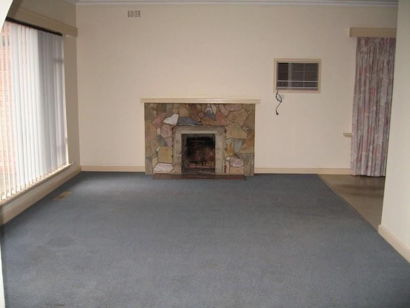 5 Churchill Avenue, Chadstone VIC 3148