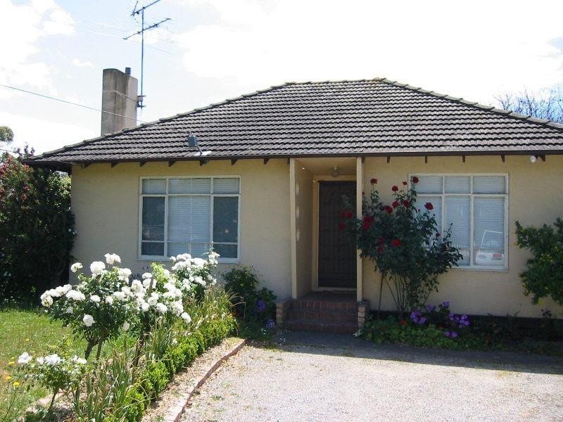 7 Amaroo Street, Chadstone VIC 3148