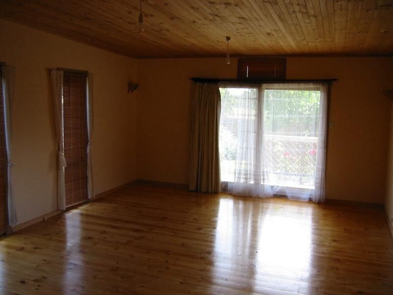 7 Amaroo Street, Chadstone VIC 3148