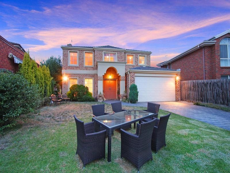 15 Argyle Close, Hughesdale VIC 3166