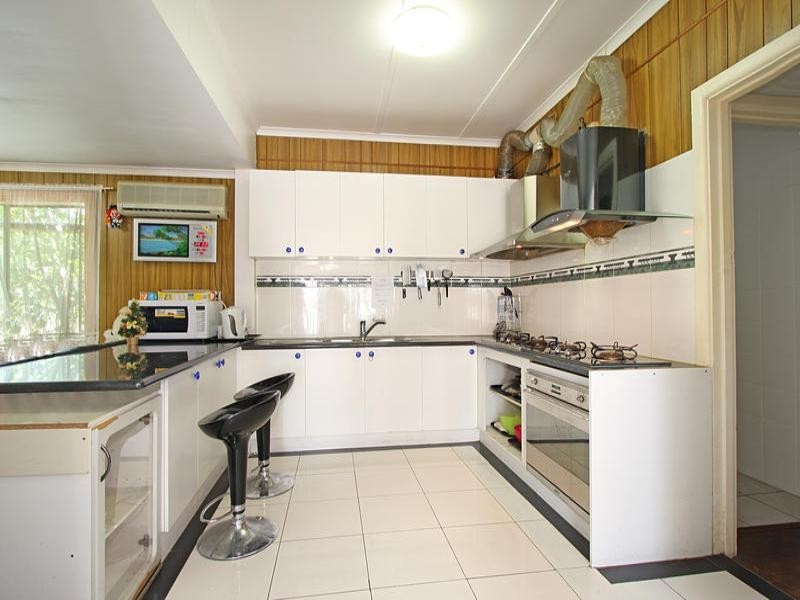 25 Cambro Road, Clayton VIC 3168