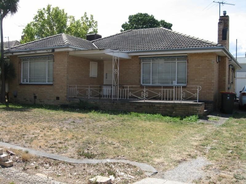 31 Morton Street, Clayton VIC 3168