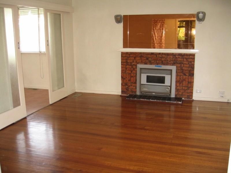 31 Morton Street, Clayton VIC 3168