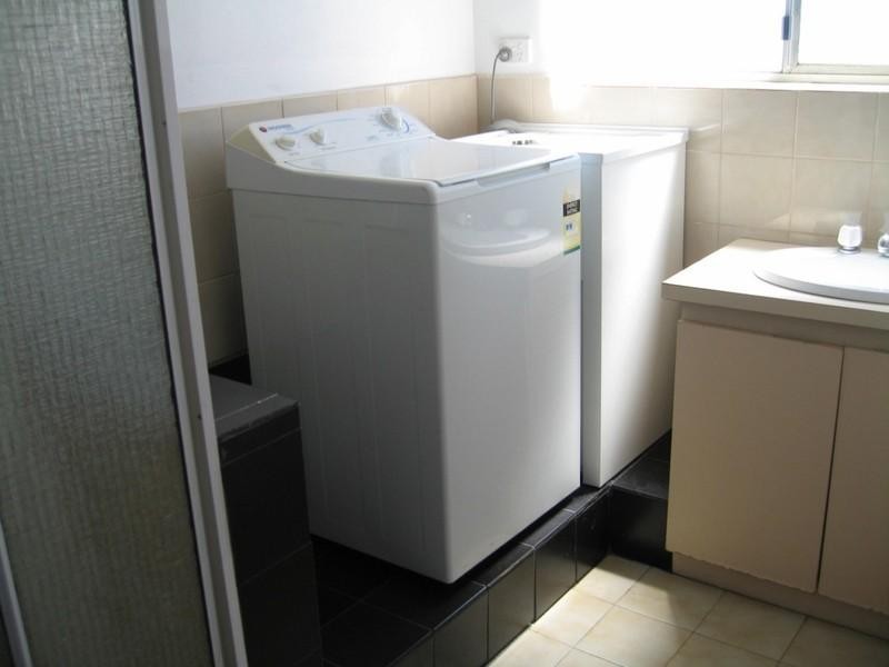 3/1927 Dandenong Road, Clayton VIC 3168