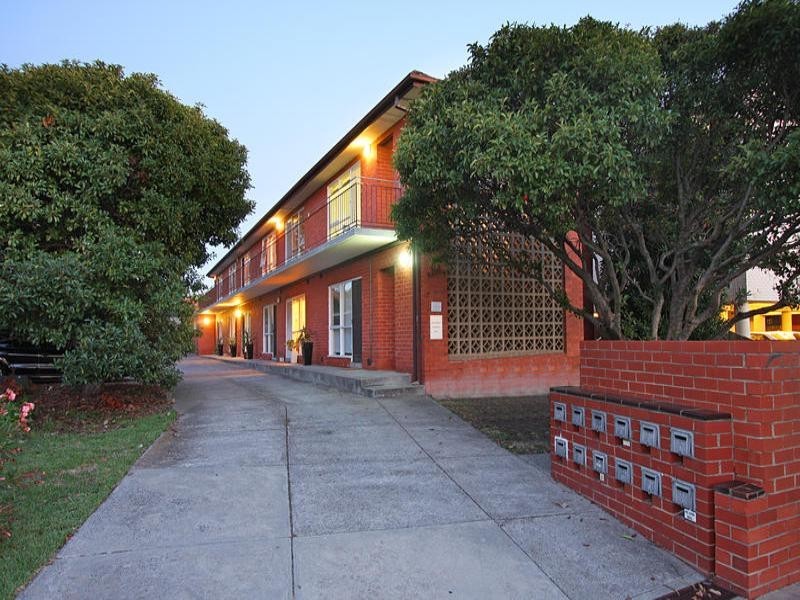 2/34 Gardenia Road, Gardenvale VIC 3185