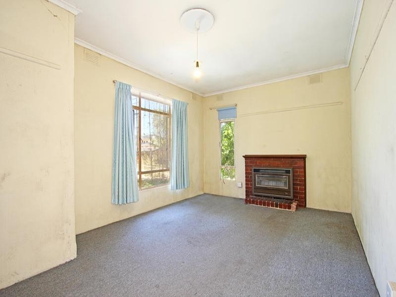 21 Waverley Road, Chadstone VIC 3148