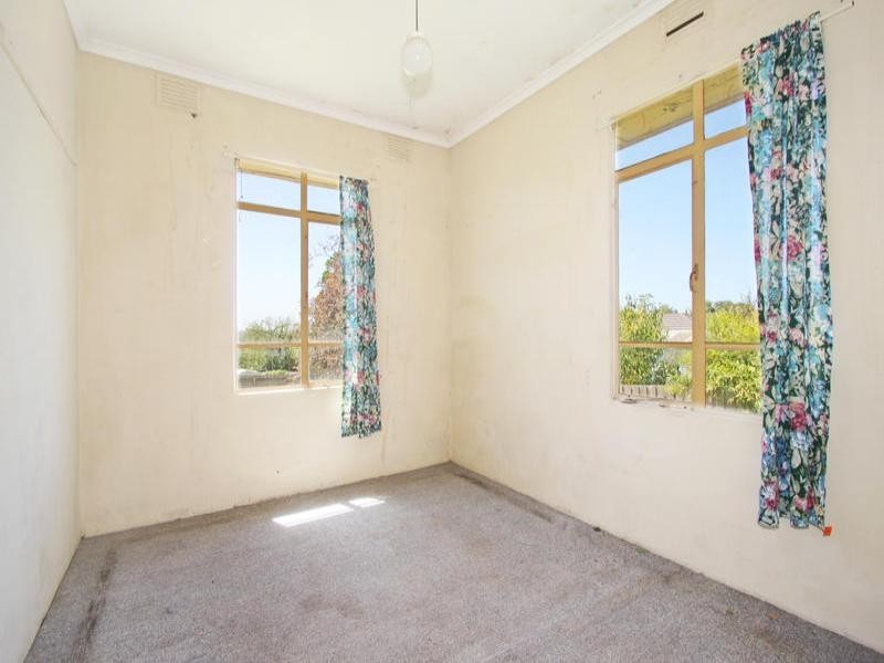 21 Waverley Road, Chadstone VIC 3148