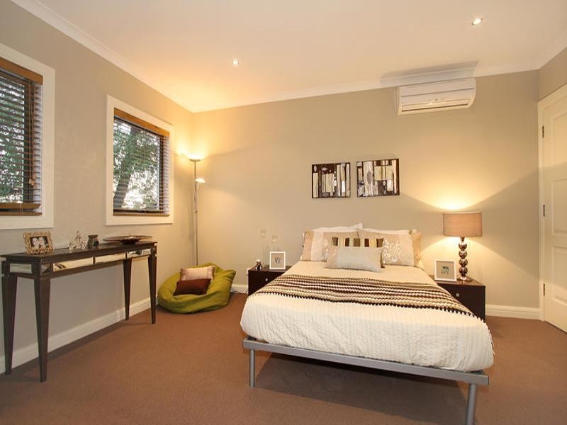 4 Gentle Street, Clayton VIC 3168