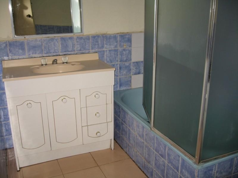 2/13 Dover Street, Oakleigh East VIC 3166