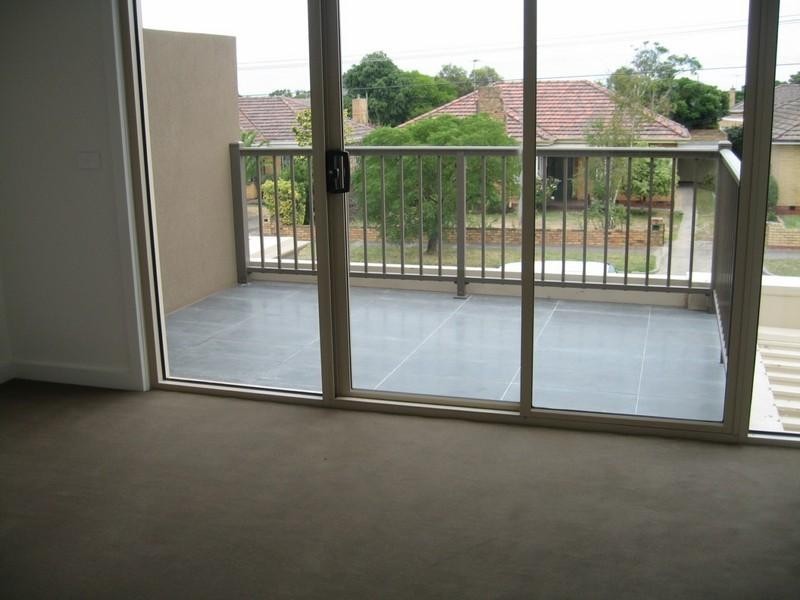 8B Gray Street, Bentleigh East VIC 3165