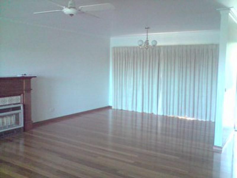 34 carrol Grv, Mount Waverley VIC 3149