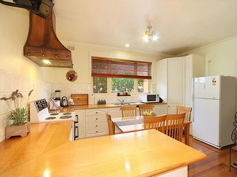 1993 Dandenong Road, Clayton VIC 3168