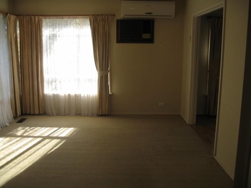 1/1 Namron Street, Bentleigh East VIC 3165